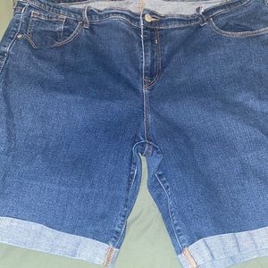 Old Navy Denim Jean Shorts Size 18
